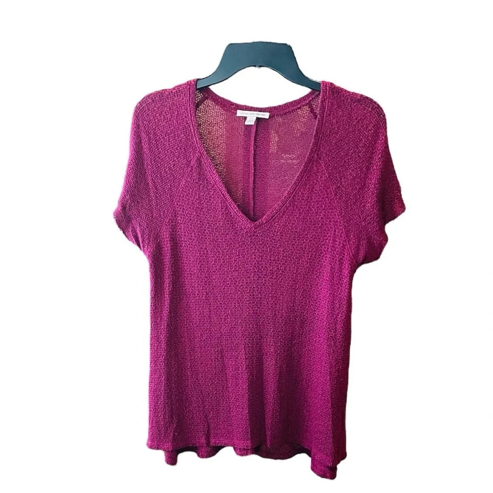 American Eagle women’s short sleeve v-neck stretch tunic sweater SZ M burgundy